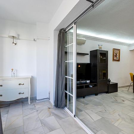 797 Holiday Rentals - Piso Para 3 En La Carihuela Con Piscina Τορρεμολίνος Εξωτερικό φωτογραφία