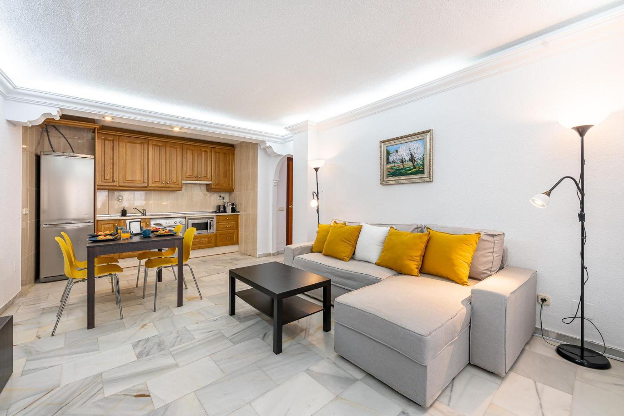 797 Holiday Rentals - Piso Para 3 En La Carihuela Con Piscina Τορρεμολίνος Εξωτερικό φωτογραφία